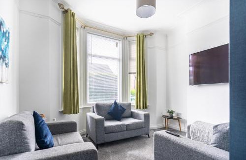 Redcar Apartamento | Teesside House - Sleeps up to 10