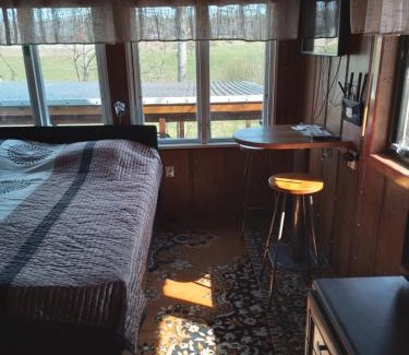 Nattraby Cabina | Tegelvägen B
