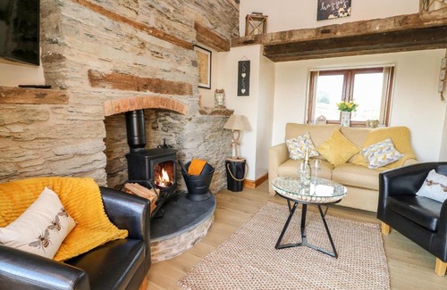 St Harmon Casa | Tegfan Barn