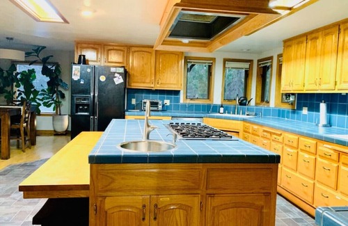 Tehachapi Casa | Tehachapi Country Estate