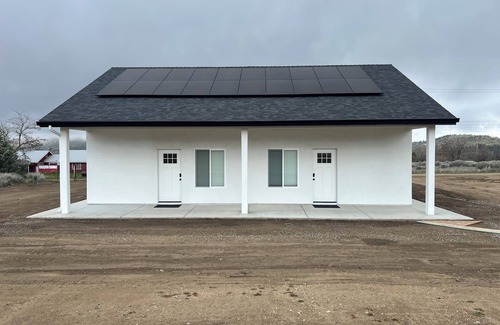 Tehachapi Casa | Tehachapi guesthouse A