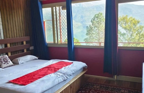Tehri Complejo | Tehri lake View Camping and Cottage