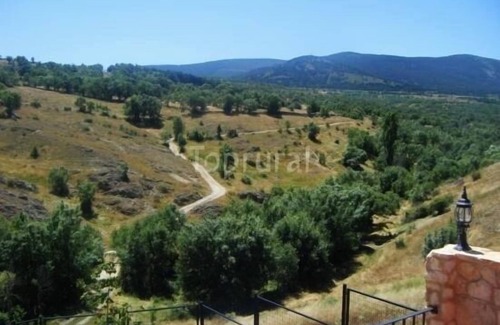 La Salceda Cabaña | La Tejada del Valle. Entre Pedraza y Navafría. Parque Sierra de Guadarrama.