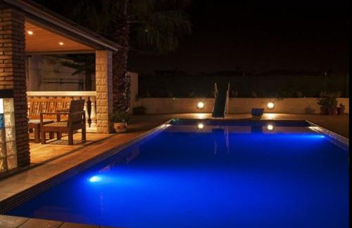 El Vendrell Casa | Telemann - Xeckin Holidays