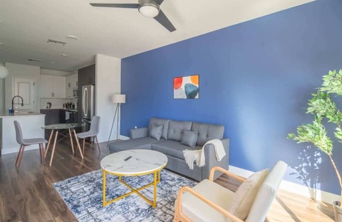 Tempe Apartamento | Tempe Escape 1BD with Pool Gym Parking WD!