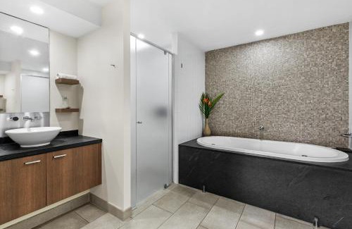 Palm Cove Apartamento | Temple 304 Modern Spacious Palm Cove Resort