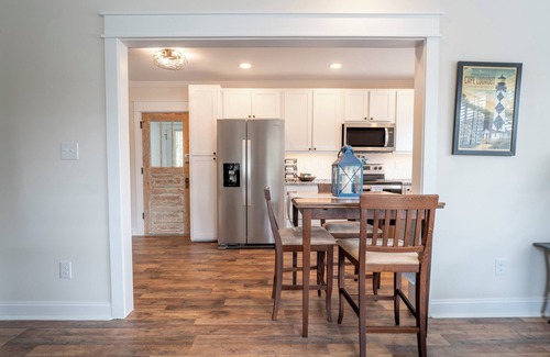 Morehead City Casa | Temple Cottage - Dog Friendly - Walk to downtown