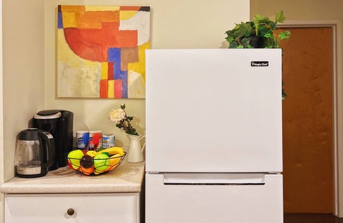 North Philadelphia West Apartamento | Temple Getaway: 2BR Apartment near Campus