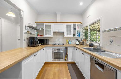 Tecoma Casa | Temple of the Hidden Grove – Tecoma Hills Sanctuary