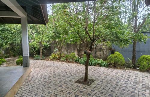 Attanagalla Casa | Templewood villa