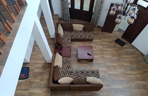 Attanagalla Casa | Templewood villa