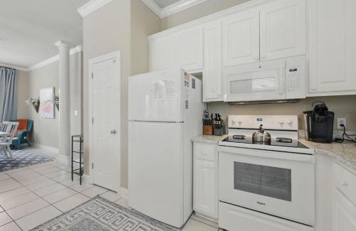 Village of Sugar Beach Casa | Ten Grand