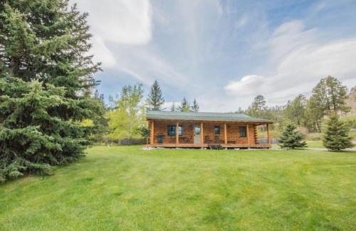 Custer Casa | Tenderfoot Creek Cabin