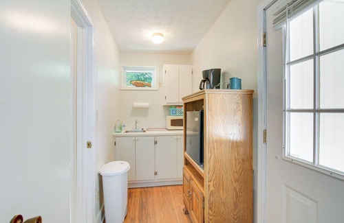 Fruitvale Casa | Tennessee Farm Vacation Rental w/ Game Room!