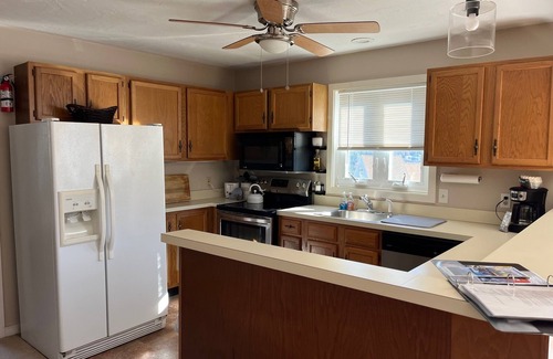 Plymouth Casa | Tenney Mountain Ski-in/ski-out House