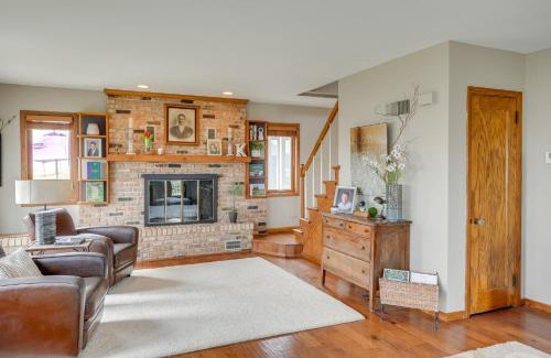 Charles City Casa | Tennis Court and Deck Pet-Friendly Charles City Gem