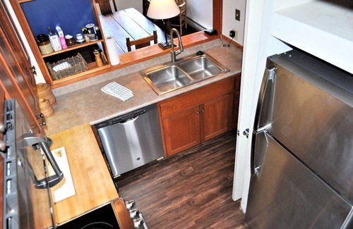 Keystone Hotel | Tennis Townhome 2 Bed 2.5 Bath