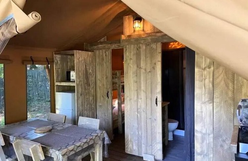 Palau-del-Vidre Casa | Tent Lodge 2 Schlafzimmer 4 Personen