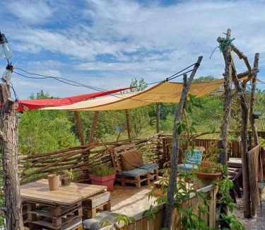 Massillargues-Attuech Otro | TENTES sur une aire privée en pleine nature