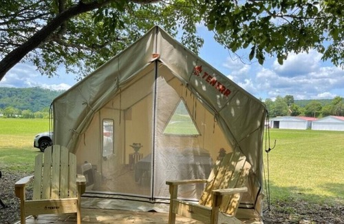 Pence Springs Alquiler De RV | Tentrr Signature Site - Cub