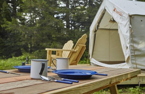 Winston - Salem Alquiler De RV | Tentrr Signature Site - Fairytale Farm Sanctuary Campsite