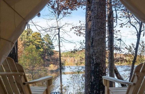 Dennis Alquiler De RV | Tentrr State Park Site - Mississippi Tishomingo State Park - Haynes Lake South E