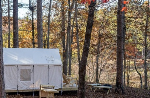 Dennis Alquiler De RV | Tentrr State Park Site - Mississippi Tishomingo State Park - Haynes Lake South E