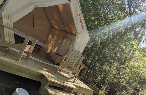 Saint Landry Alquiler De RV | Tentrr State Park Site - Louisiana Chicot State Park - Site G - Single Camp