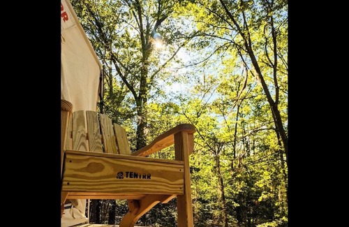 Saint Landry Alquiler De RV | Tentrr State Park Site - Louisiana Chicot State Park - Site G - Single Camp