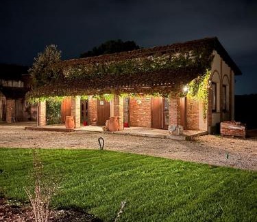 San Damiano dʼAsti Casa | Tenuta Agricola La Cava- Cantina e Agriturismo