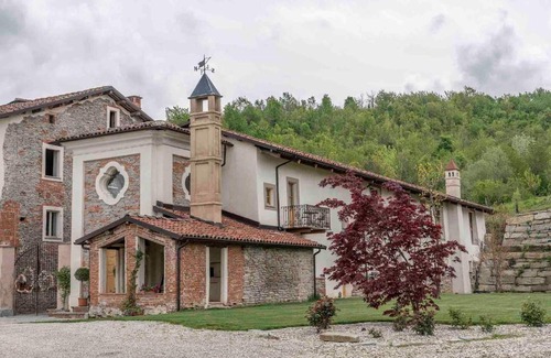 Clavesana Casa | Tenuta Armonia