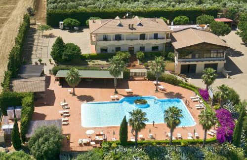 Caccianova Casa | Tenuta Colle Degli Ulivi