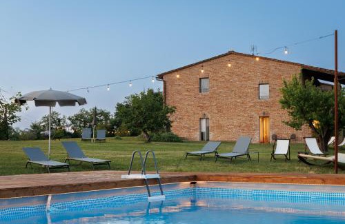 Sovicille Cama Y Desayuno | Tenuta La Santissima