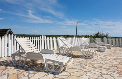 Central Serbia Villa | Teo-Sport