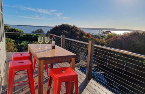Jam Jerrup Casa | Tequila Sunset Beachfront Family Holiday Home, Bass Coast