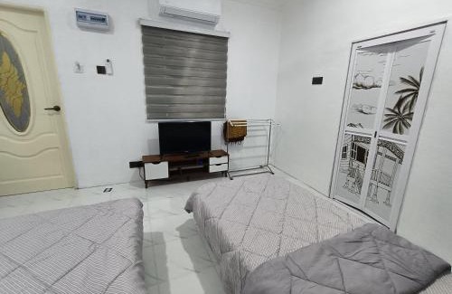Dungun District Casa | Teratak Adamia Roomstay 04