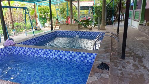 Pasir Puteh Casa | Teratak Cikgu Roomstay