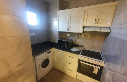 Al Muntazah Apartamento | Terminal Inn Airport Hotel & Apartment