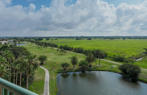 Palmetto Condominio | Condominio luminoso y aireado en Terra Ceia con oficina y campo de golf Vistas: Terra Ceia 02