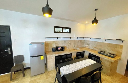 Amadeo Casa | Terra Vascileia w/ garden and mini pool and basketball court along Tagaytay area