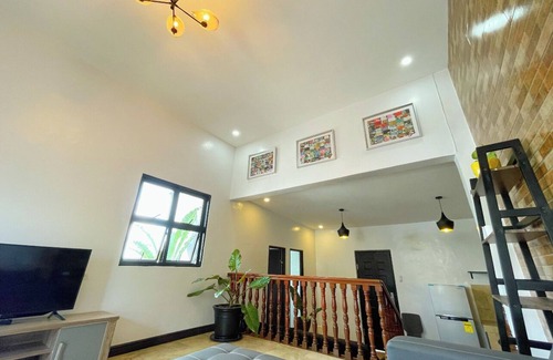 Amadeo Casa | Terra Vascileia w/ garden and mini pool and basketball court along Tagaytay area