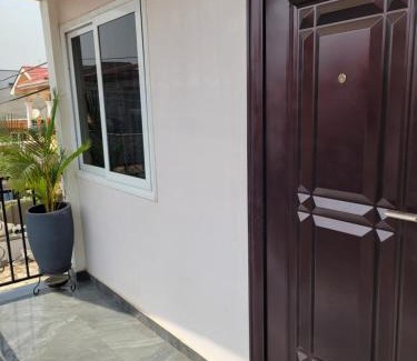 East Legon Apartamento | Terra Verte Court