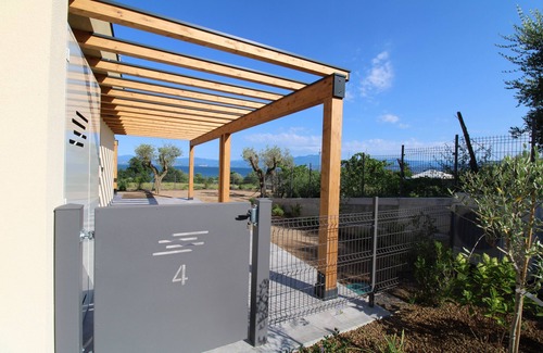 Lazise Villa | Terrace 4. Two-bedroom cottage with lake view