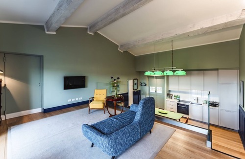 Santa Maria Novella Apartamento | Terrace on Arno River in Florence
