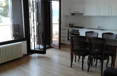 Sarnico Apartamento | Terraza en el lago Iseo DESCUENTOS WIFI GRATIS DE NOVIEMBRE A ENERO