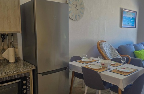 Santiago del Teide Apartamento | Terraza, vista al mar, WiFi, A/C, piscina, 20 mts. de la playa