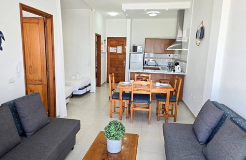 Santiago del Teide Apartamento | Terraza, vista al mar, WiFi, piscina, 20 mts. de la playa