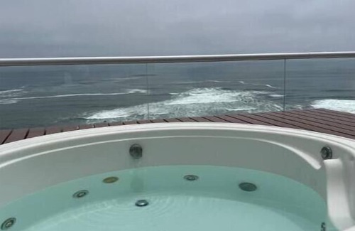 Punta Hermosa Condominio | Terrace with Jacuzzi, Duplex, Ocean View, Grill
