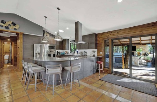 Wimberley Casa | Terracotta Retreat Luxury Oasis