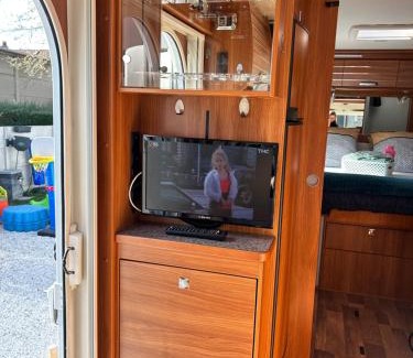 Lievin Otro | Terrain de loisirs en plein centre de Lièvin camping car